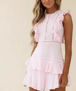 Selfie Leslie Sales Shop 3 Selfie Leslie Melrose Sleeveless Crochet & Ruffle Detail Dress Pink Bestsellers