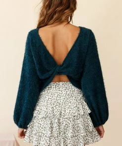 Selfie Leslie Adore Back-To-Front Twist Knit Crop Top Teal