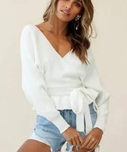 Selfie Leslie Amara Long Sleeve Knit Top Ivory