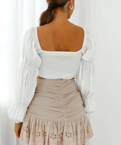 Selfie Leslie Alira Three-Button Ruched Bust Crop Top White New In