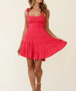 Selfie Leslie Allegra Fluted Hem Lace-Up Back Dress Red