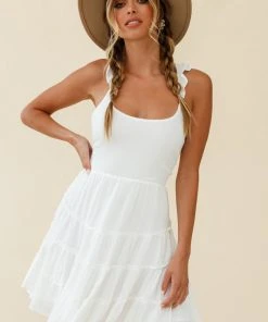 Selfie Leslie Allegra Fluted Hem Lace-Up Back Dress White Bestsellers