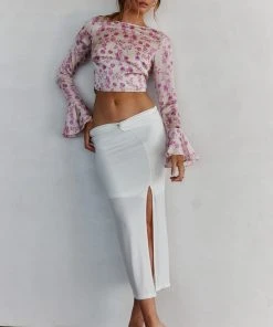 Selfie Leslie Adalia Long Sleeve Tied Top Floral Champagne