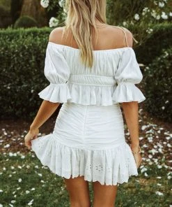 Selfie Leslie Clearance New In Josephina Off-Shoulder Lace-Up Front Crop Top White