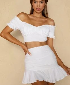Selfie Leslie Rise And Shine Shirred Bodice Tied Back Crop Top White