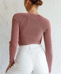 Selfie Leslie New In Villa Laguna Twist Bust Long Sleeve Crop Top Blush