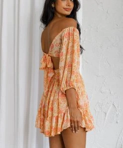 Selfie Leslie Abby Off-Shoulder Tie-Up Back Crop Top Floral Print Pink New In