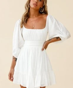 Selfie Leslie Abby Off-Shoulder Tie-Up Back Dress White Bestsellers