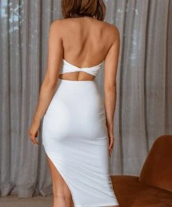 Selfie Leslie Clearance Playa Del Carmen Tied Bust Halterneck Midi Dress White