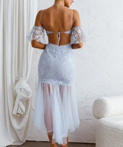 Selfie Leslie Bestselling Dresses Dreamy Removable Sleeve Sequin Dress Blue