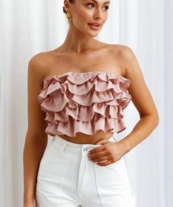 Selfie Leslie New In Talulah Layered Ruffle Lace-Up Back Crop Top Blush