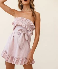 Selfie Leslie Sales Shop 51 Selfie Leslie Clearance Clothing Dream All Day Shirred Ruffle Feature Strapless Dress Blush