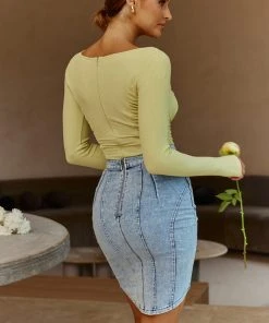 Selfie Leslie Bobbi Long Sleeve Ruched Side Ribbed Bodysuit Mint New In