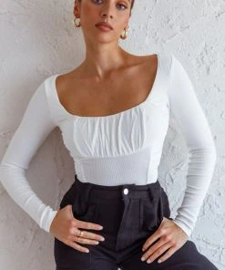 Selfie Leslie Bobbi Long Sleeve Ruched Side Ribbed Bodysuit White New In