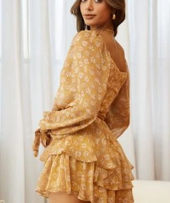 Selfie Leslie True Love Long Balloon Sleeve Layered Flounce Romper Floral Print Mustard New In