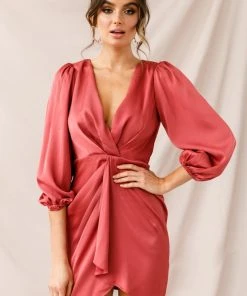 Selfie Leslie Bestsellers DeLisa Balloon Sleeve Mini Dress Rose